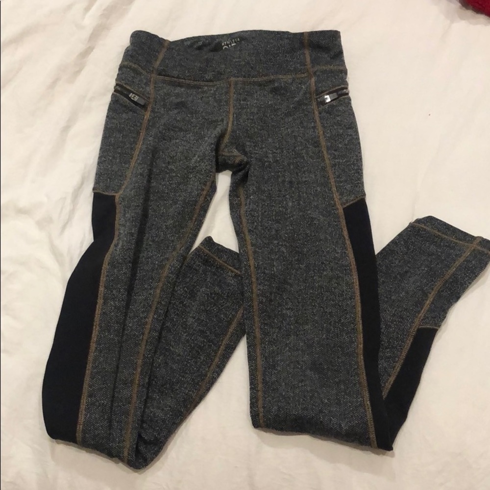ATHLETA girl Grey and black